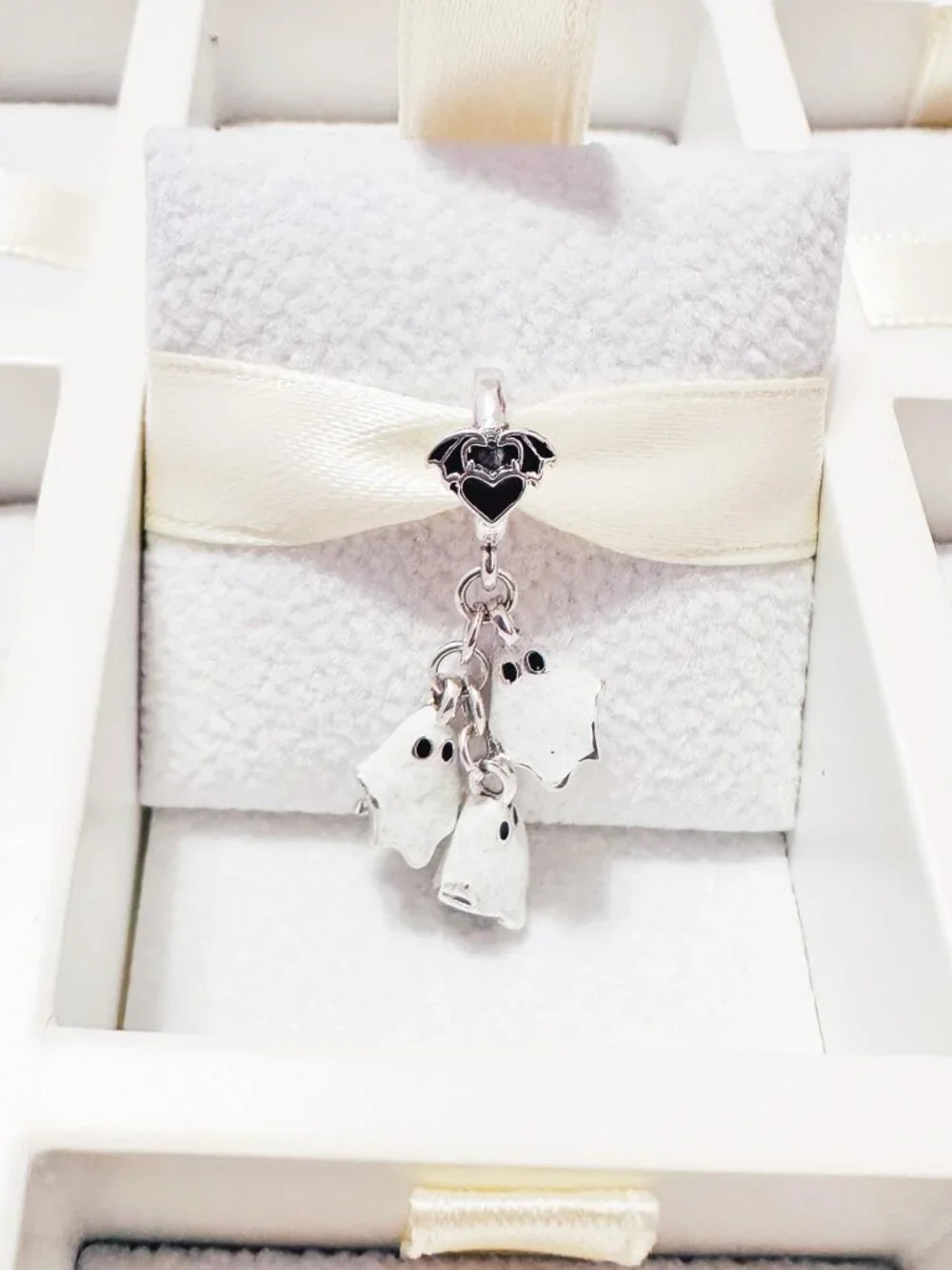 925 Sterling Silver Glow In The Dark Halloween Cute Ghosts Dangle Charm